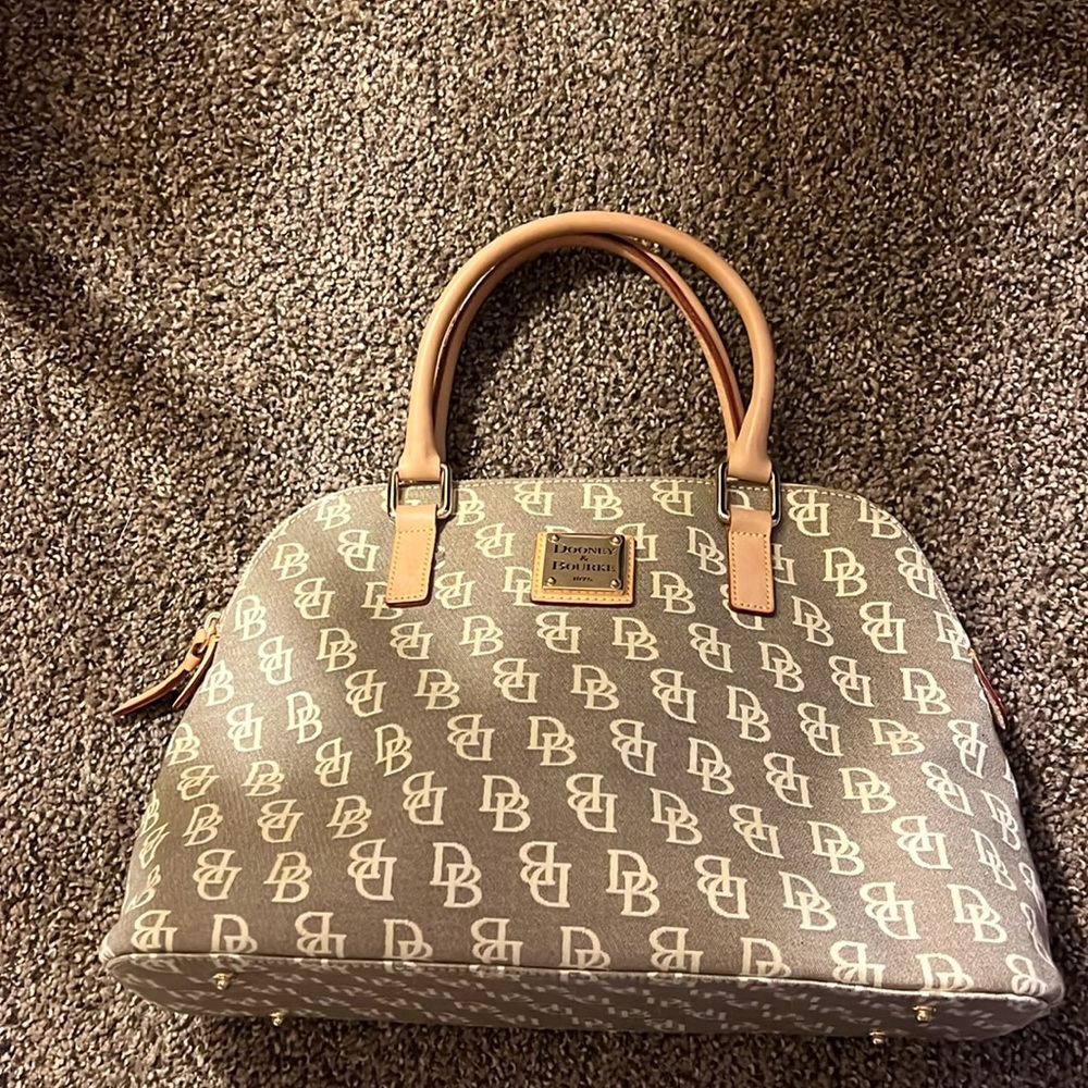 Dooney and Bourke Bag